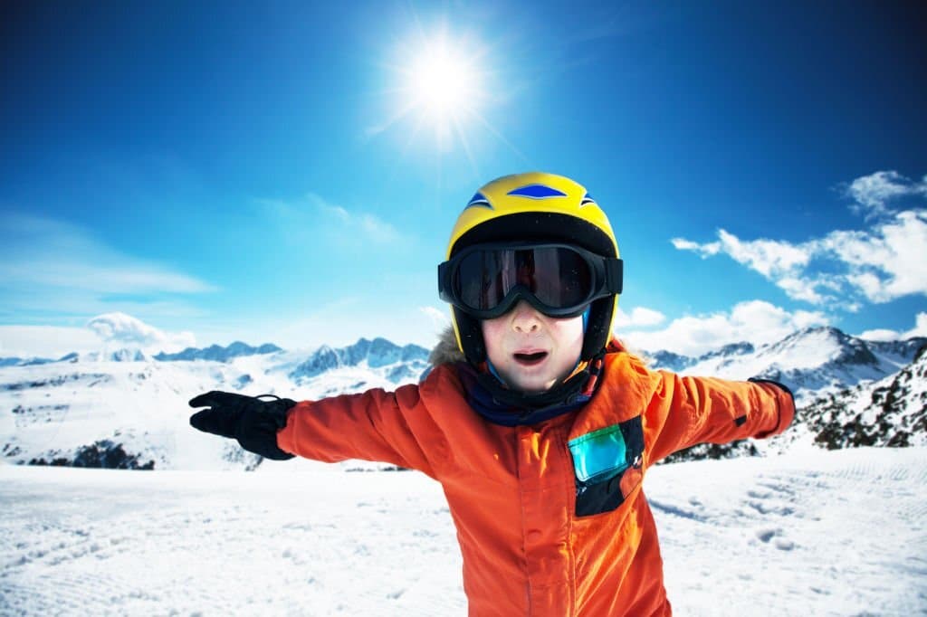 Esquiar con niños en Andorra
